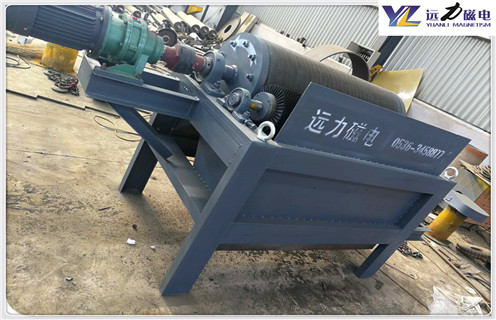 石英砂磁选机,石英砂磁选机选矿提纯“好帮手”_皮带工作原理_磁铁矿石英砂磁选机选矿提纯“好帮手”厂家 石英砂磁选机,石英砂磁选机选矿提纯“好帮手”_皮带工作原理_磁铁矿石英砂磁选机选矿提纯“好帮手”厂家