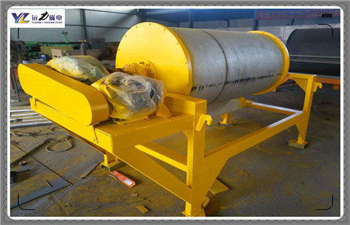 干式磁选机,山西干式磁选机的原理和作用_推荐合适厂家皮带及结构价格,山西干式磁选机的原理和作用,干式磁选机厂家生产高性能干式磁选机设备回馈客户 干式磁选机,山西干式磁选机的原理和作用_推荐合适厂家皮带及结构价格,山西干式磁选机的原理和作用,干式磁选机厂家生产高性能干式磁选机设备回馈客户